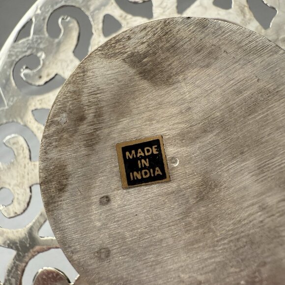 Vintage Silver Plated Brass Candle Holders Set Of 2 Round Heart Cutouts India - Picture 6 of 8